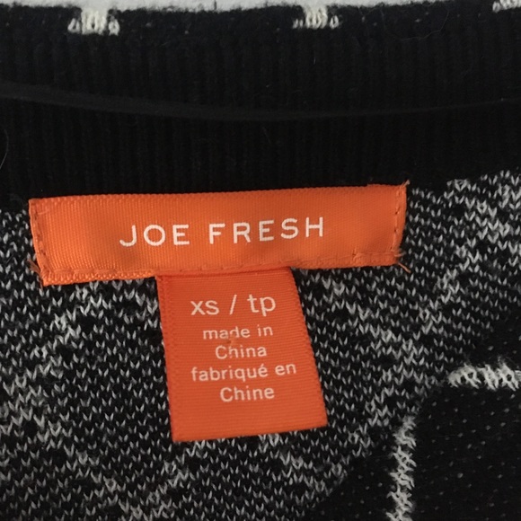 Sweater Dress in Black & White - Picture 3 of 4